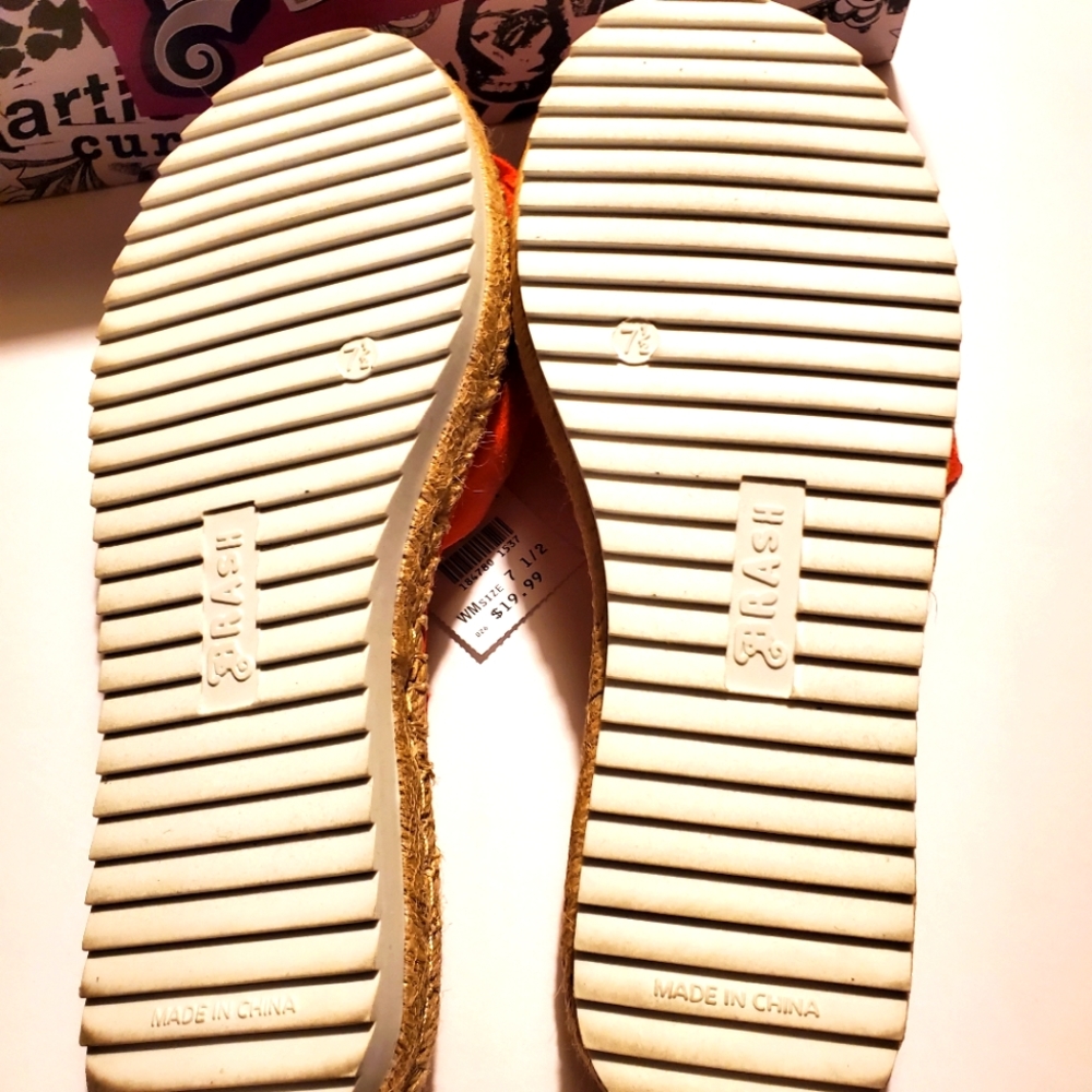 Shoes - Picture 3 of 3